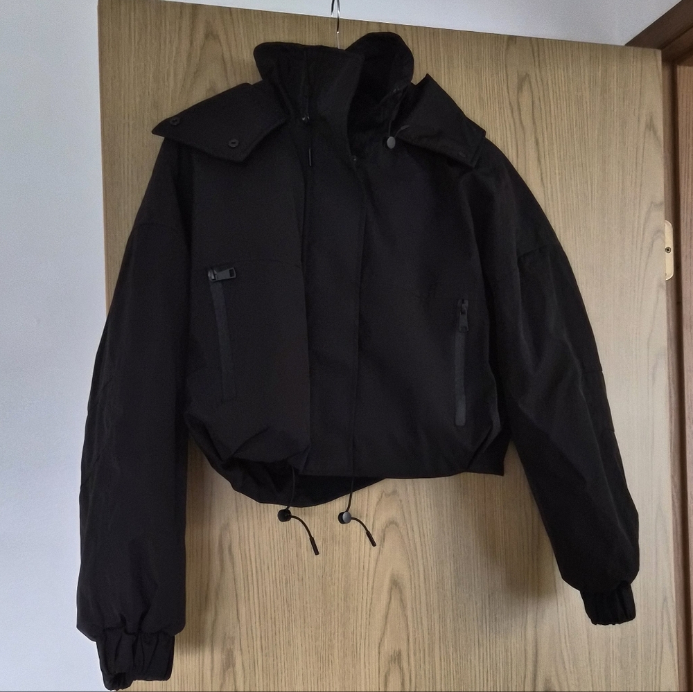 Black Zara Cropped Hooded Puffer Sz Small